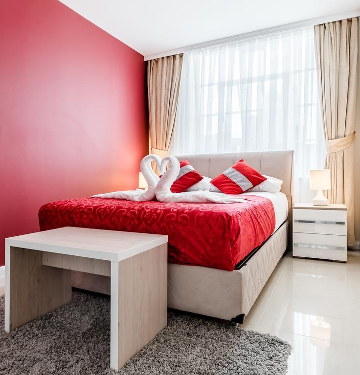 Commercial House Aparthotel Londres